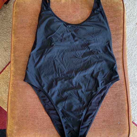 XHILARATION: NWOT Black Swimsuit with Plunge Back- Sz XL - Picture 3 of 8